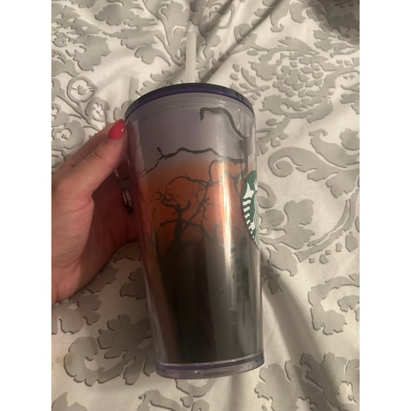 STARBUCKS HALLOWEEN 2022 GLOW IN THE DARK SPOOKY TUMBLER - Picture 2 of 4